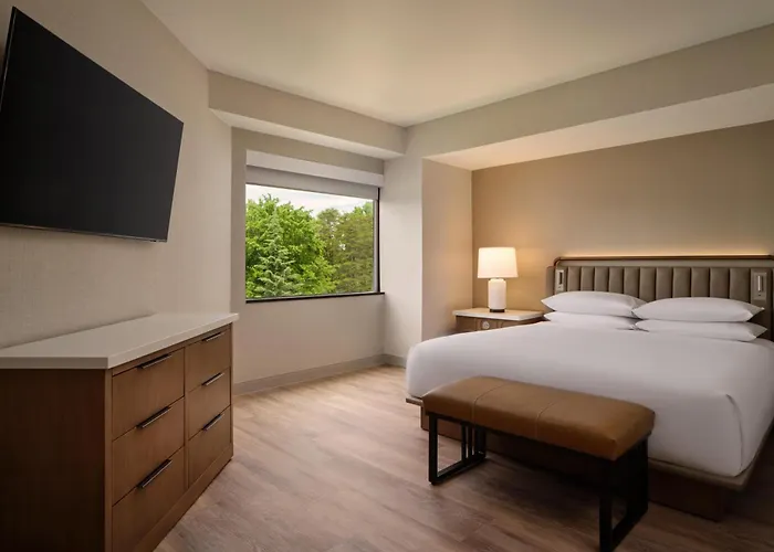 Hyatt Regency Suites Atlanta Northwest