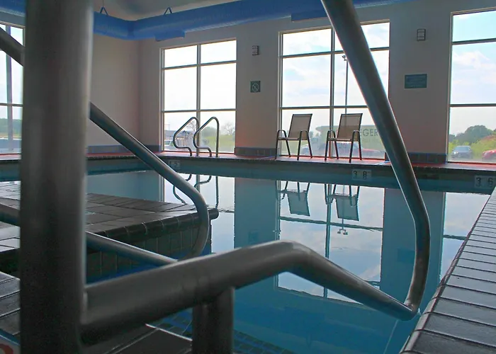 Days Inn By Wyndham West-Eau Claire