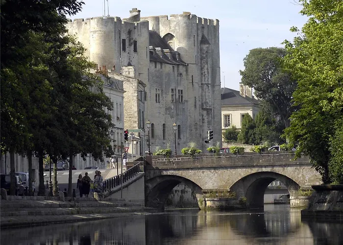 Ibis Budget Niort Est La Creche