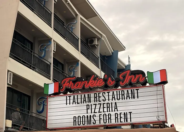 Frankie'S Inn