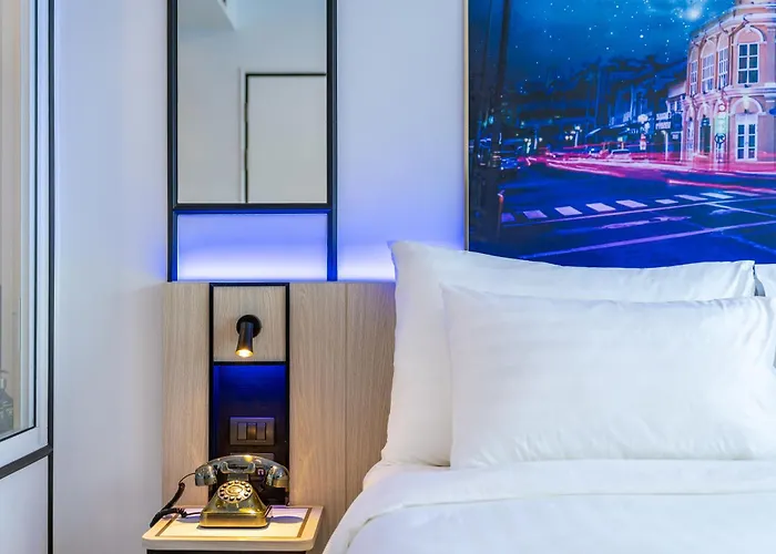 Ratri Hotel Phuket Old Town