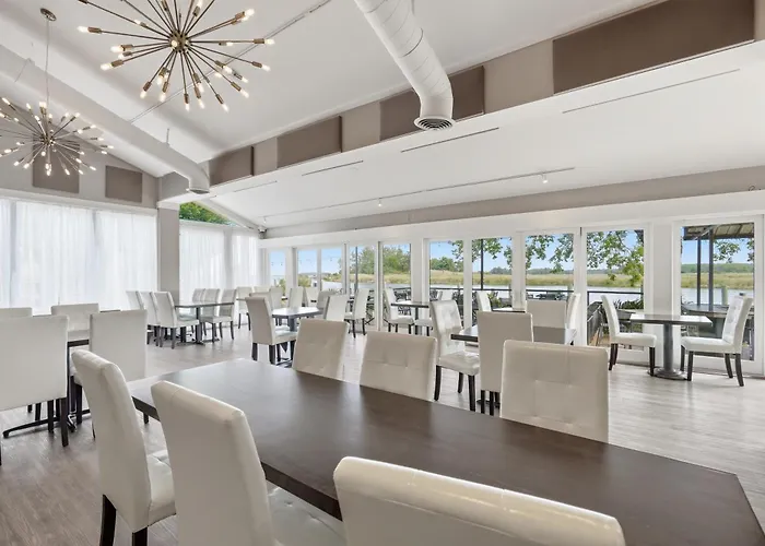 Tilghman Island Inn