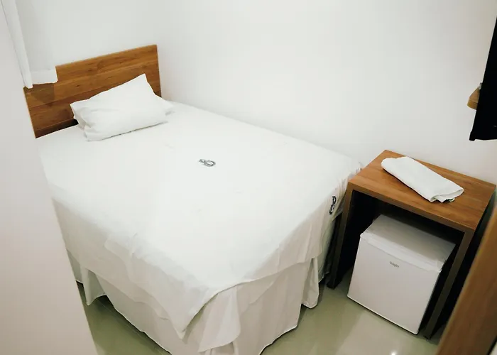 Bara'S Hotel