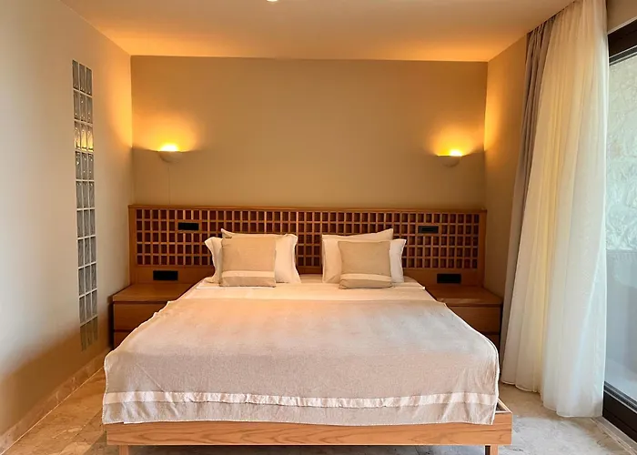 Asfiya Sea View Hotel