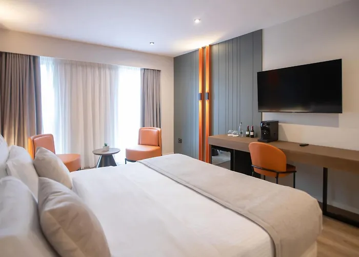 Hotel Elisa Tirana, Affiliated by Meliá