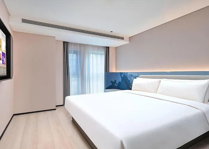 Atour Light Hotel Kunming Huanhu Road Dianchi Convention And Exhibition Center