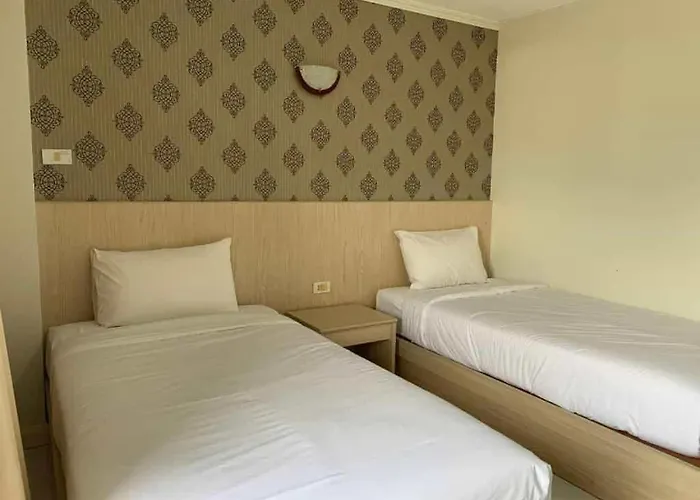 Grand Pl Hotel