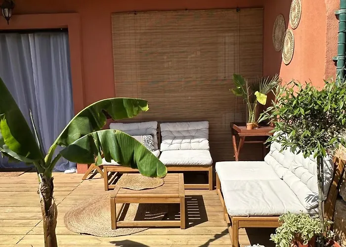Estepona Apartamento En Planta Baja Con Jardin Privado Y Siete Piscinas