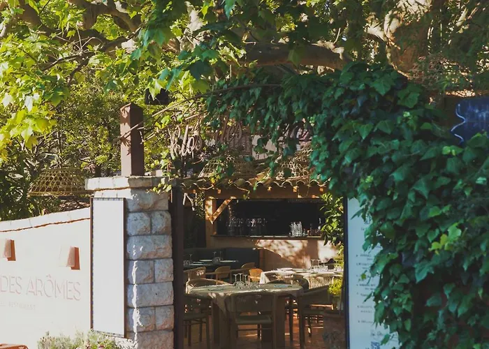 Le Clos Des Aromes