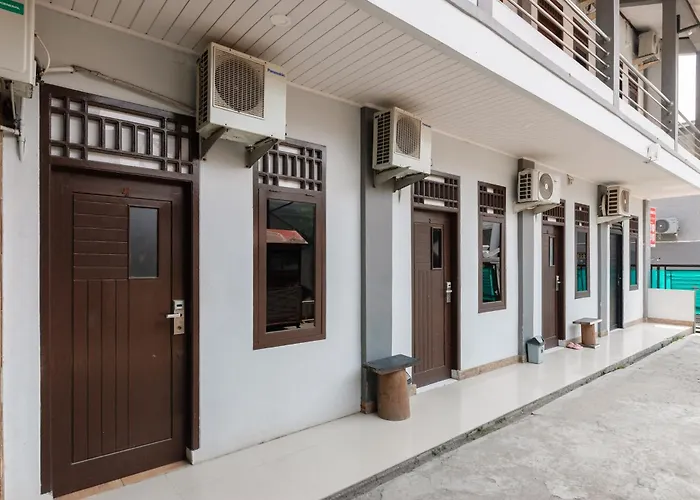 Reddoorz Syariah Near Mall Of Serang