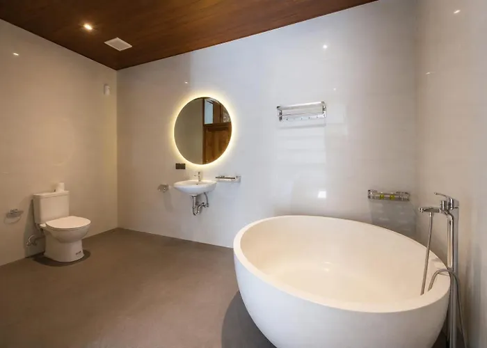 Sujiwa Ubud Hotel & Villa
