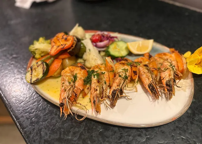 Attikos Hotel & Restaurant