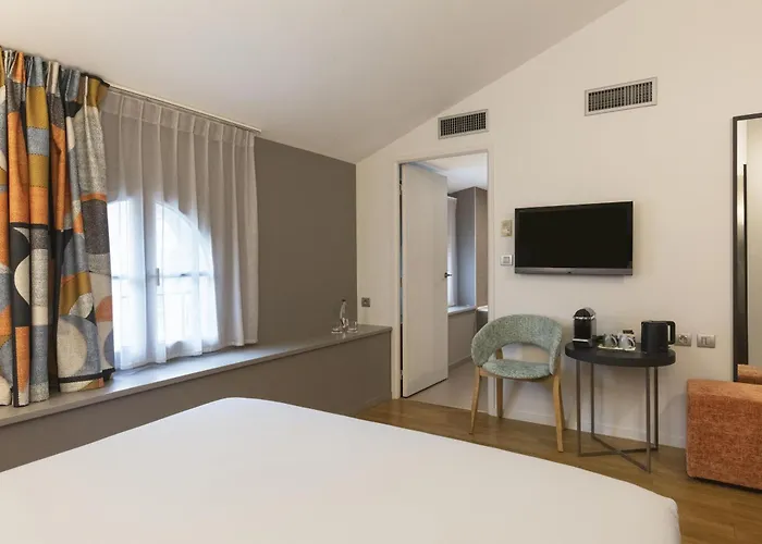 Best Western Grand Hotel De Castres