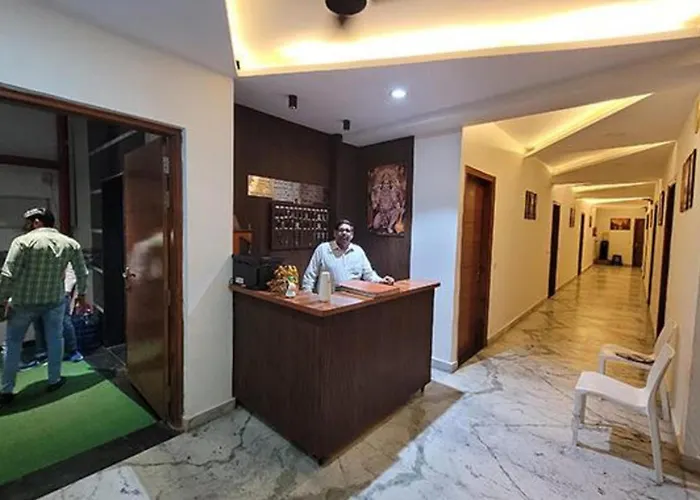 Fabhotel The Param Continental