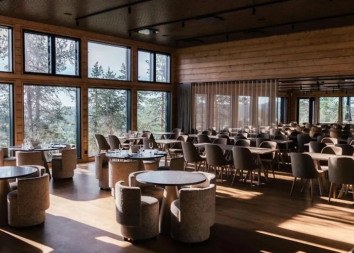 Kaamos Lodge