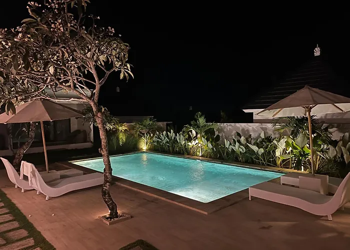 Kelingking Green Village
