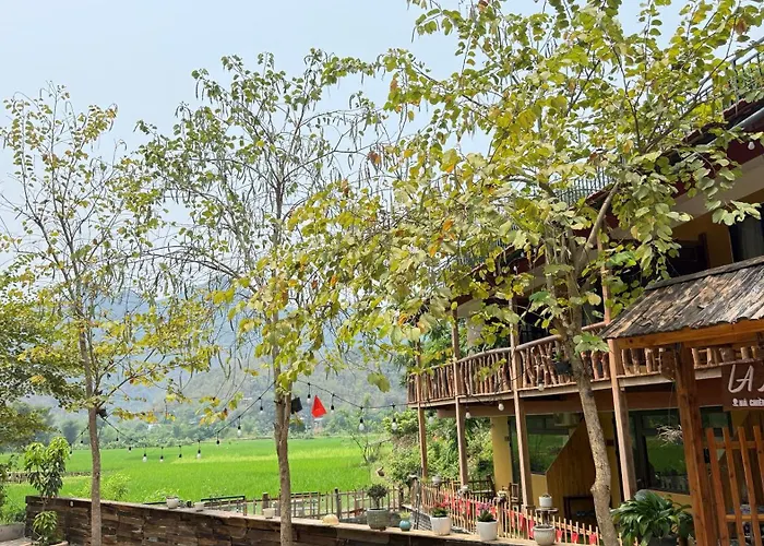 La Mai Chau Home Food&Coffee