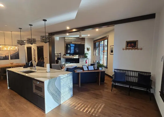 Tahoe Beach Club 3Br, Private Shuttle, Sleeps 8, Full Kitchen, Steps To Beach And Restaurant