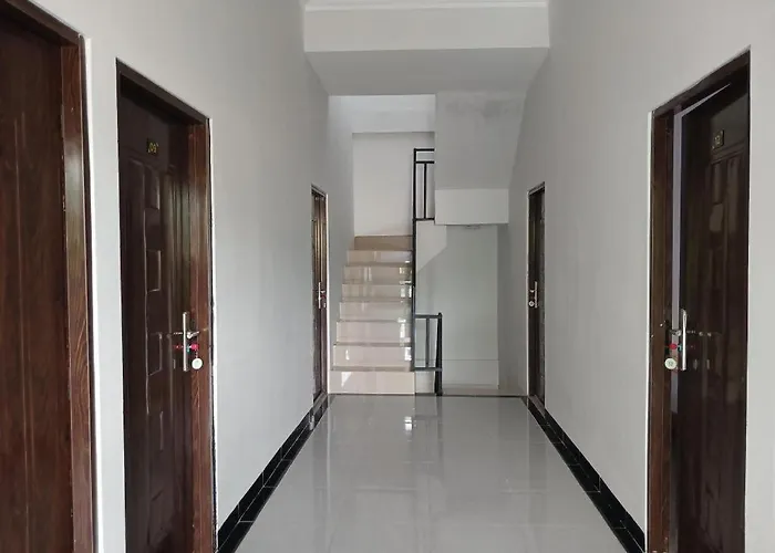 Super Oyo 93085 Homy Stay Syariah