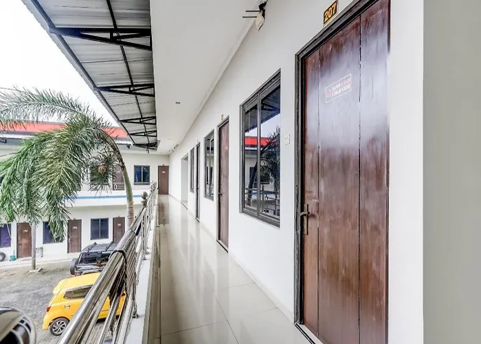 Oyo 90927 Homestay Tentrem 2