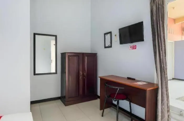 Oyo Life 3387 Nakula Homestay Syariah