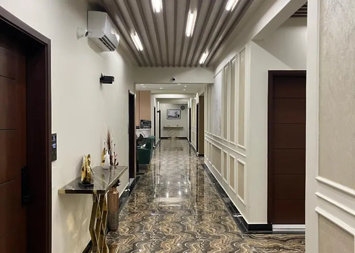 Grand Blu Hotel