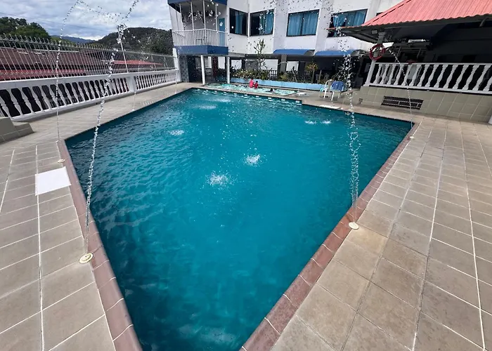 Hotel La Popa Honda Tolima