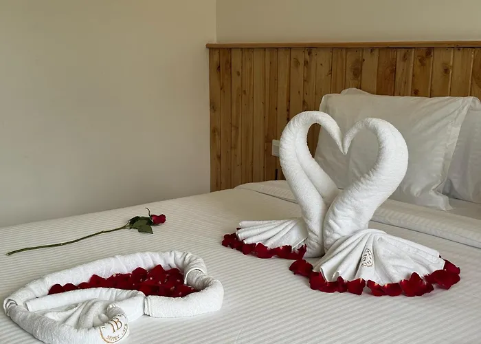 Idan Barn Suites & Cafe