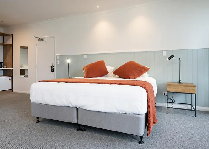 Sands Of Kawhia Hotel