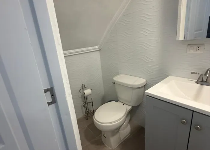 Los Patos Waterfront Private Suites