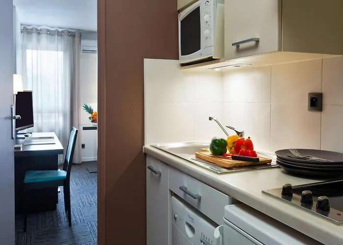 1-Bedroom Cozy Comfort Studio For 2 People