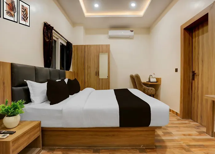 Super Townhouse Oak Aiims Walmi Govindpur