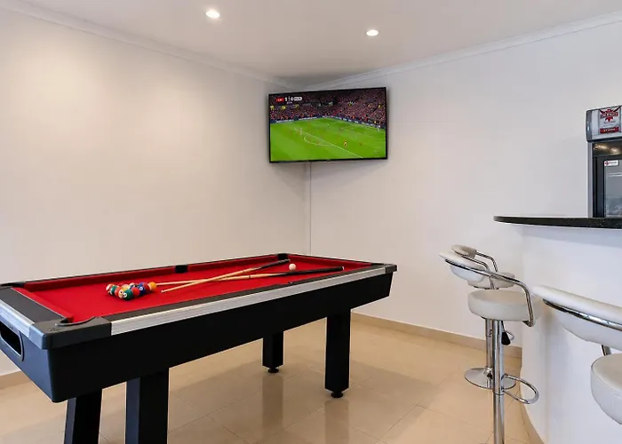 Hunni Hotel Melrose Edge