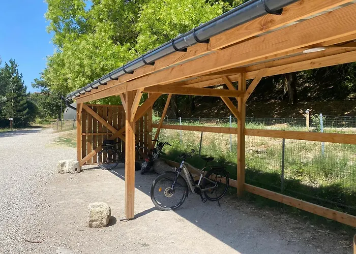 Lodges à Chatillon en Diois