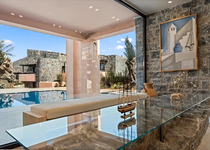 Volta Seaside Boutique Hotel