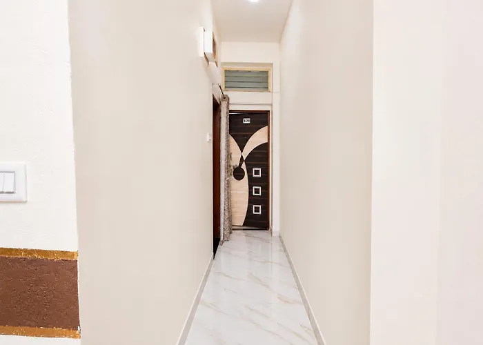 Hotel Prime Lodging