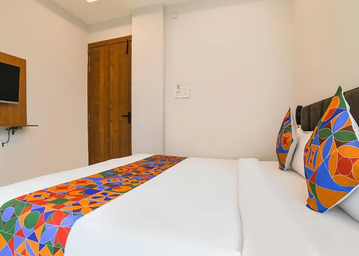 Fabhotel Trivana, Mahalaxmi Nagar