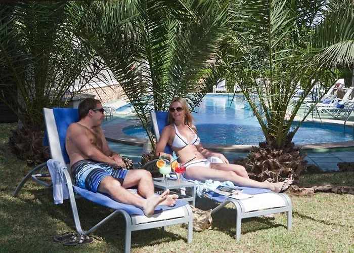 Hotel Isla Cabrera