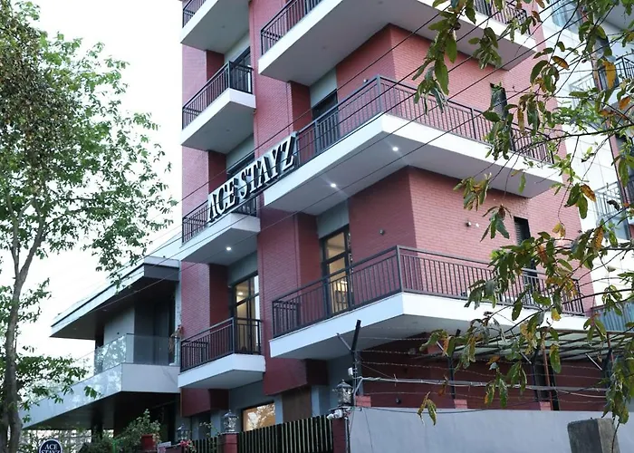 Ace Stayz - Boutique Hotel Near Dlf Mall Sector 45, Noida