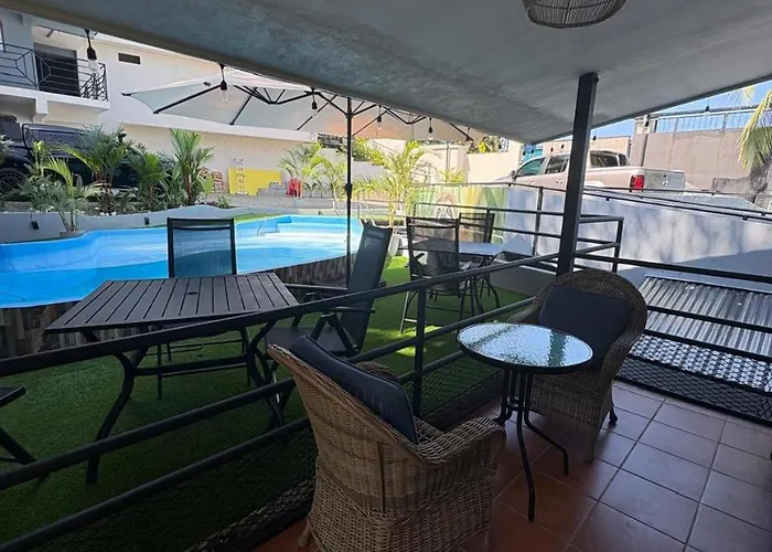 Hotel Manuel Antonio Beracha