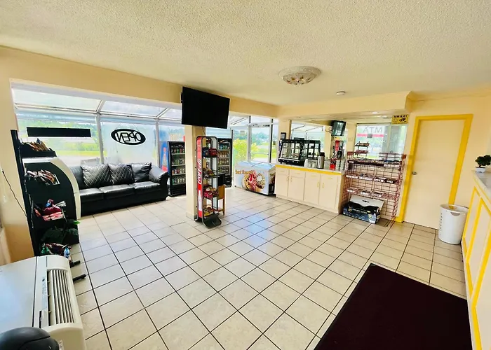 Happy Extended Stay Inn By Bestacco