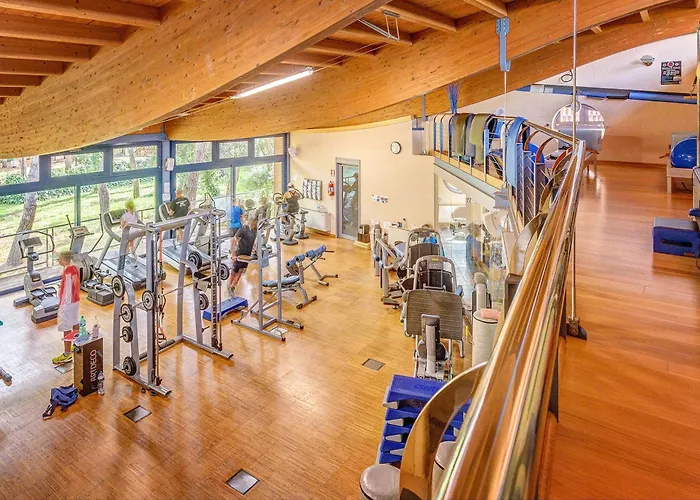 Hotel With Swimming Pool And Private Beach In San Vincenzo