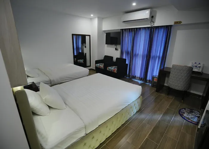 Hotel Crown Park Ltd