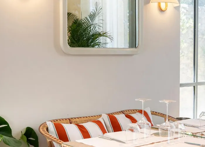 Rosemary Hotel
