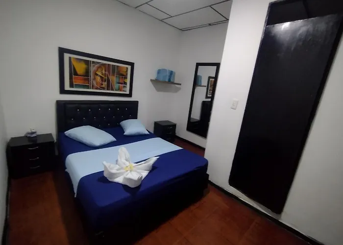 Hospedaje Luna Dorada