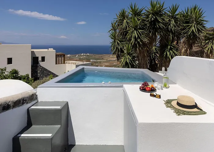 Elios Cave Suites