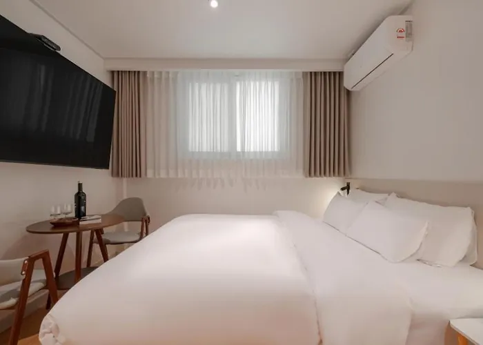 H Avenue Hotel Andong Culture Street Branch