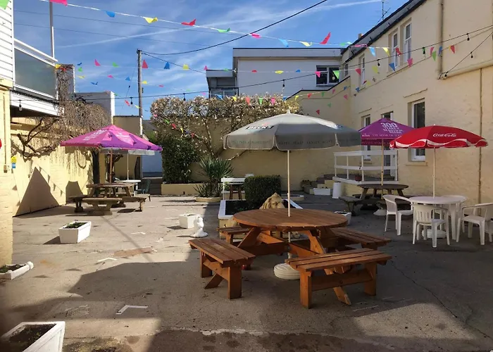 The Kings Arms Hotel