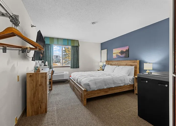 Nisswa Hotel And Suites