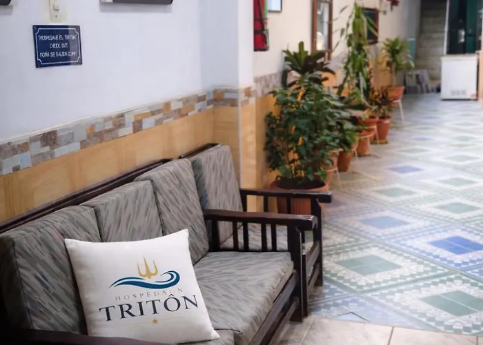 Hospedaje Triton